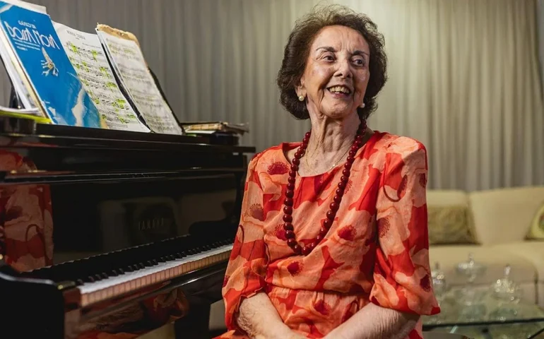 Concerto aos Domingos realiza nova edição gratuita no dia 7 de junho com encontro entre piano e acordeon