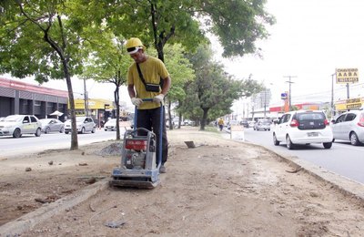 Ciclovia da Avenida Fernandes Lima elevará em 30% malha cicloviária de Maceió 