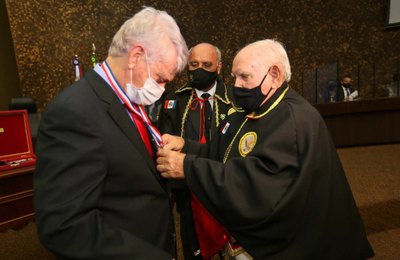 Desembargadores do TJAL recebem Medalha do Grande Oriente da Maçonaria
