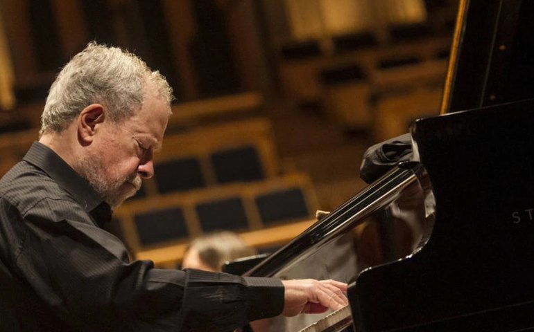 Festival Vermelhos retorna em julho com concertos e música popular