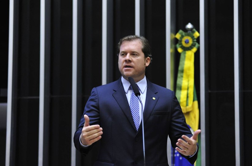 Marx diz que reajuste do mínimo proposto por Bolsonaro será “injusto e penalizador para os trabalhadores”