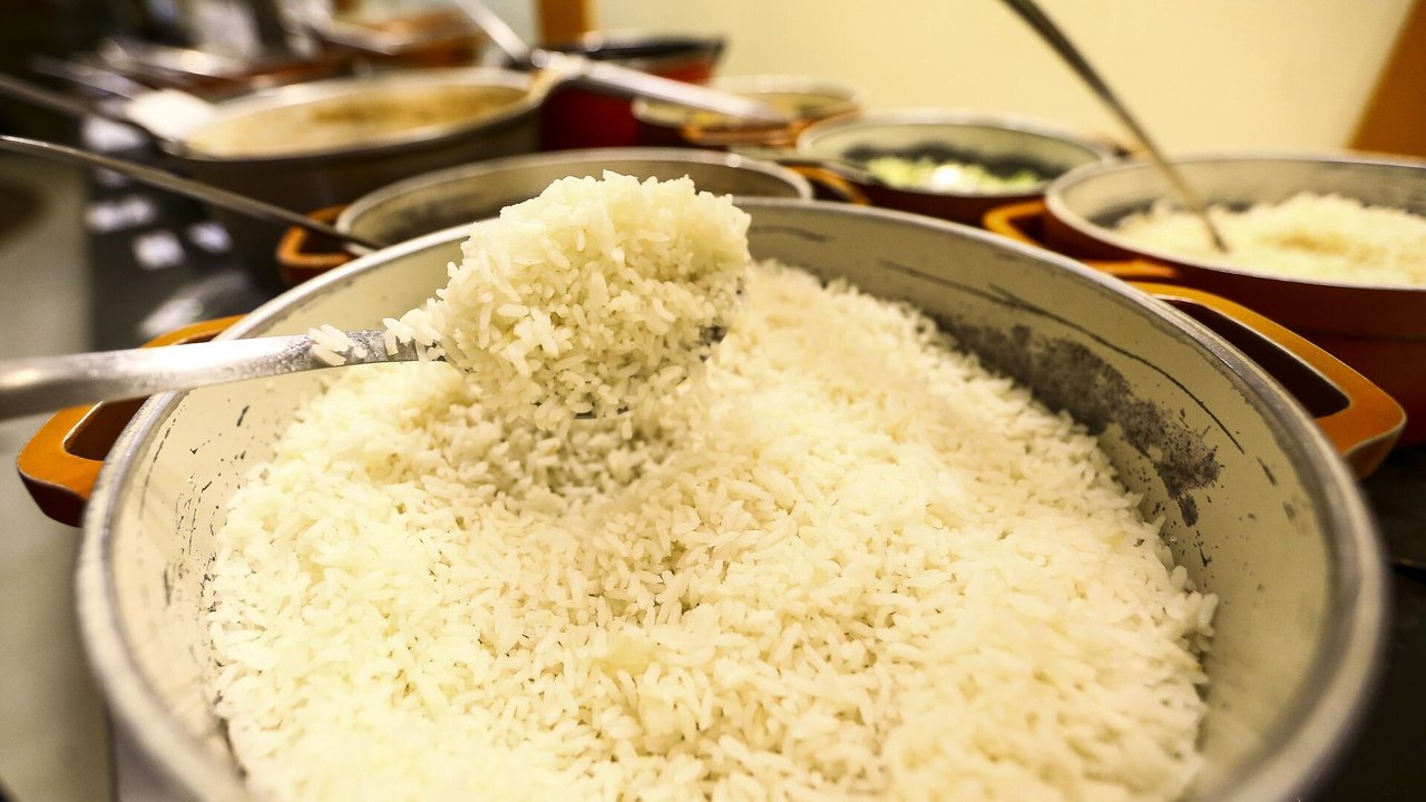 Redução de preços? Governo pode reduzir imposto brasileiro de importação de alimentos, diz ministro