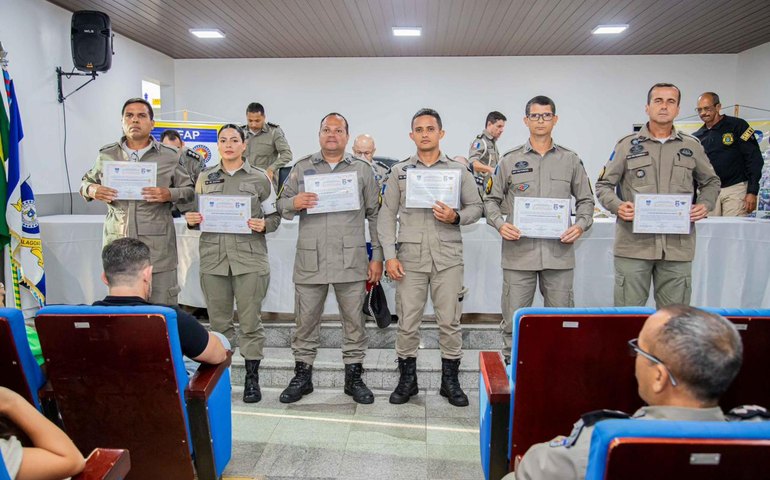 Polícia Militar forma mais duas turmas do Curso de Agente de Trânsito