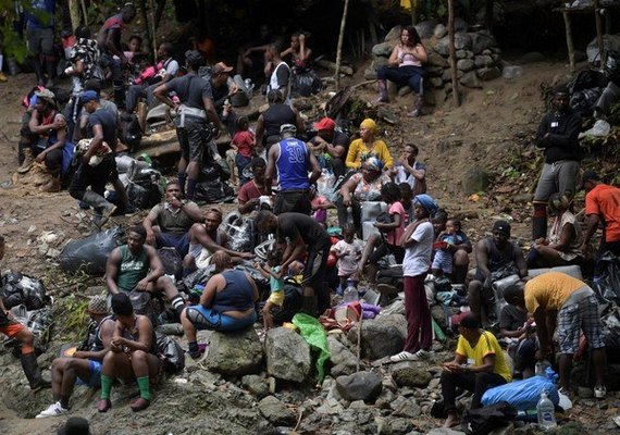 Quase 250 mil migrantes cruzaram a selva de Darién este ano rumo aos EUA