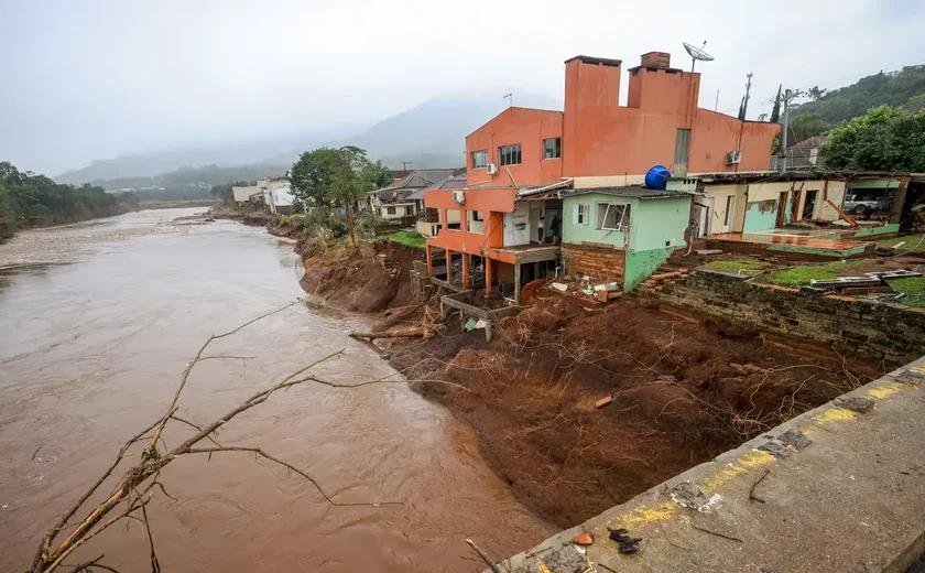 Desastre no Rio Grande do Sul já impactou mais de 870 mil pessoas