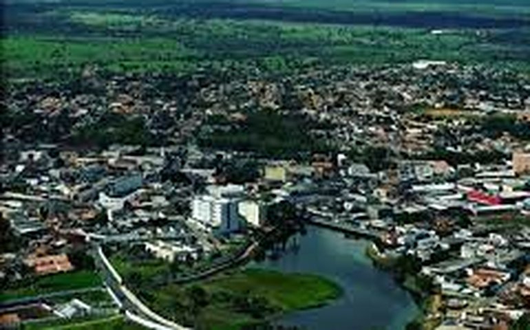 Rua Antônio Matias está interditada em Palmeira dos Índios