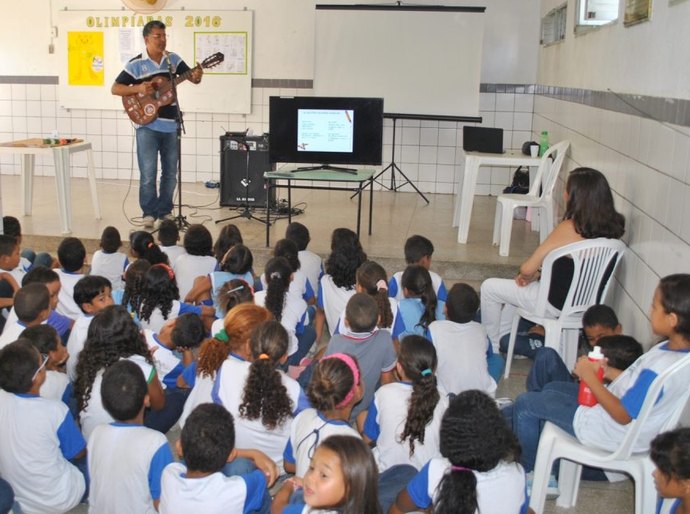 Guarda Faz Escola: Cidadania e valores são tema de oficina