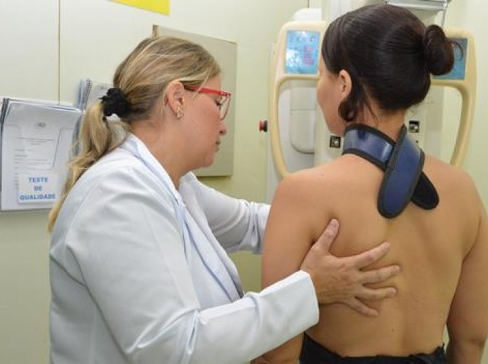 Sesau orienta municípios a ampliarem oferta de mamografia bilateral
