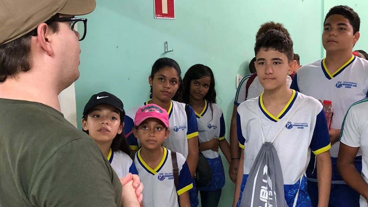 Biblioteca Municipal oferece dias de imersão literária gratuita para crianças e adolescentes