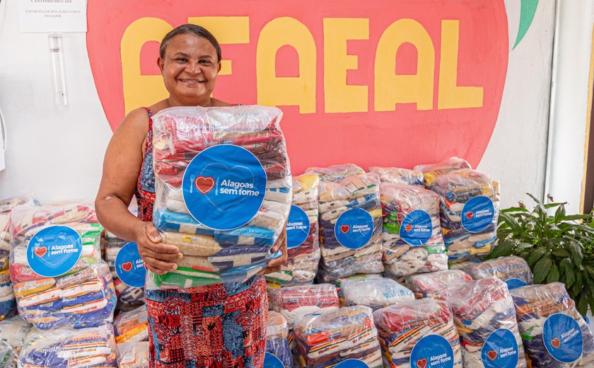 Governo de Alagoas doa uma tonelada de alimentos a Associação no Benedito Bentes