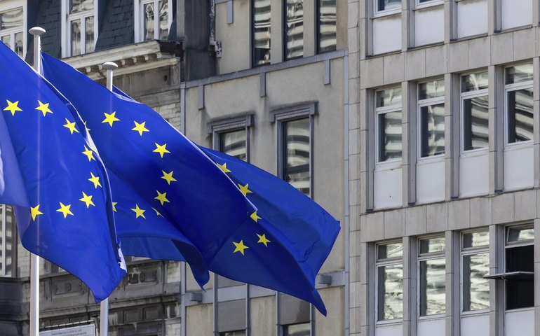 Sob liderança de Von der Leyen, UE vive desindustrialização e declínio, diz enviado russo