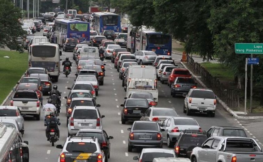 Rodízio de veículos na capital paulista está suspenso a partir de hoje