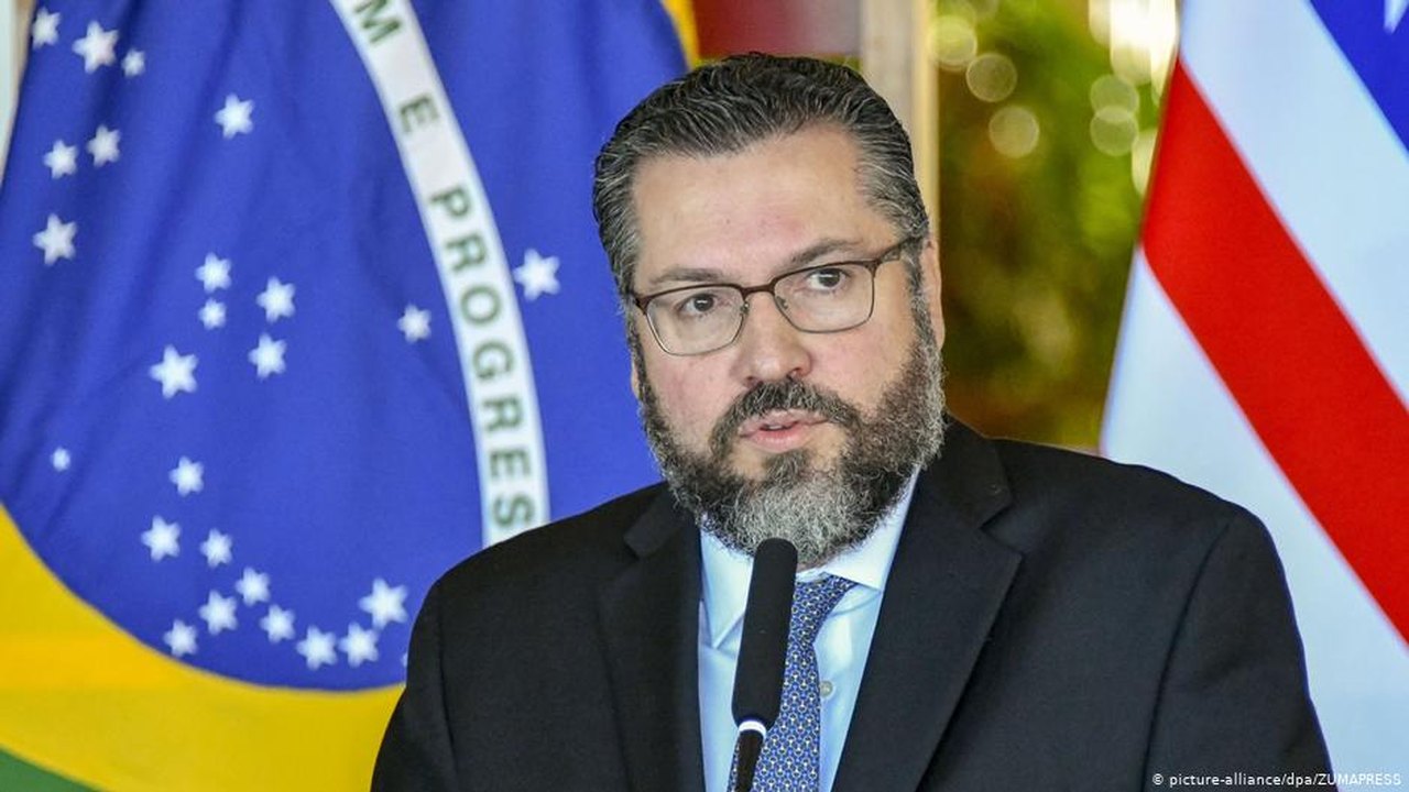 Brasil abandona autonomia ao apoiar EUA na crise com Irã