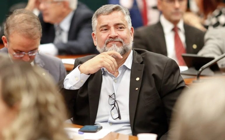 Lula confirma Paulo Pimenta como ministro da Secom