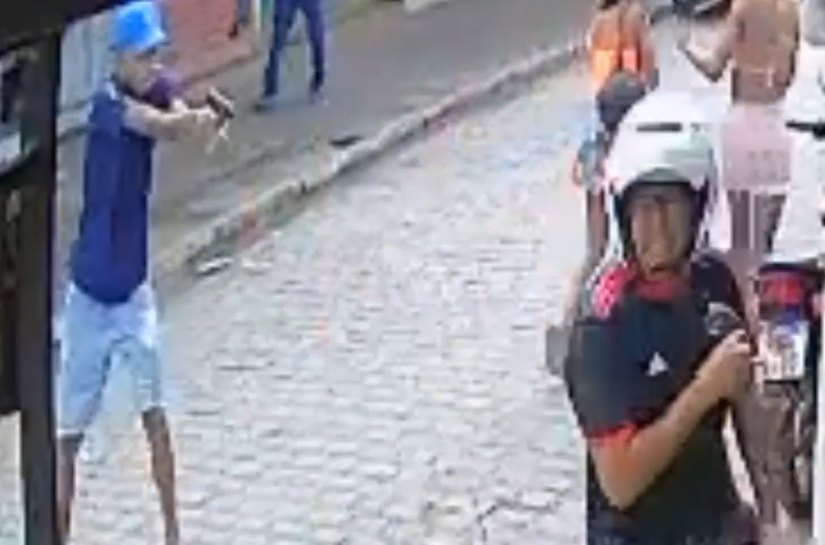 Homem é assassinado a tiros no Jacintinho e PC investiga caso