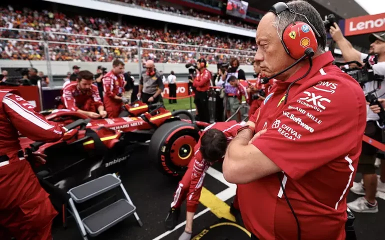 Chefe da Ferrari mostra otimismo com GP de São Paulo de F1