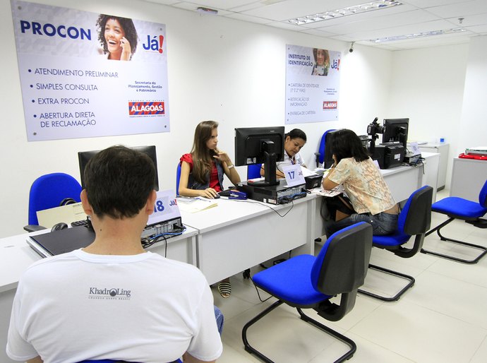 Centrais Já! suspendem atendimento no feriado desta quinta-feira (08)