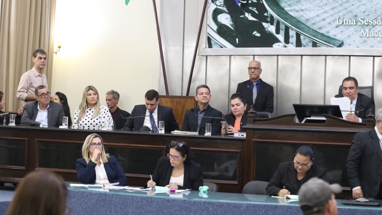 Deputados aprovam Projeto de Lei que autoriza advogados a autenticarem cópias simples de documentos