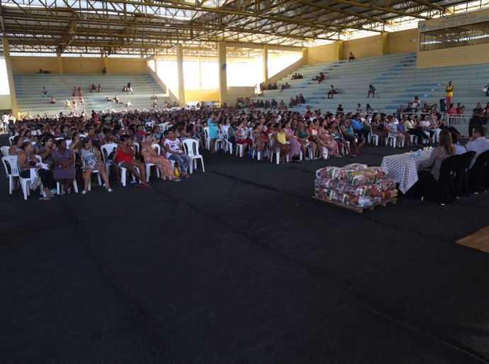 Mais de 750 gestantes e nutrizes de Arapiraca são beneficiadas com cestas nutricionais