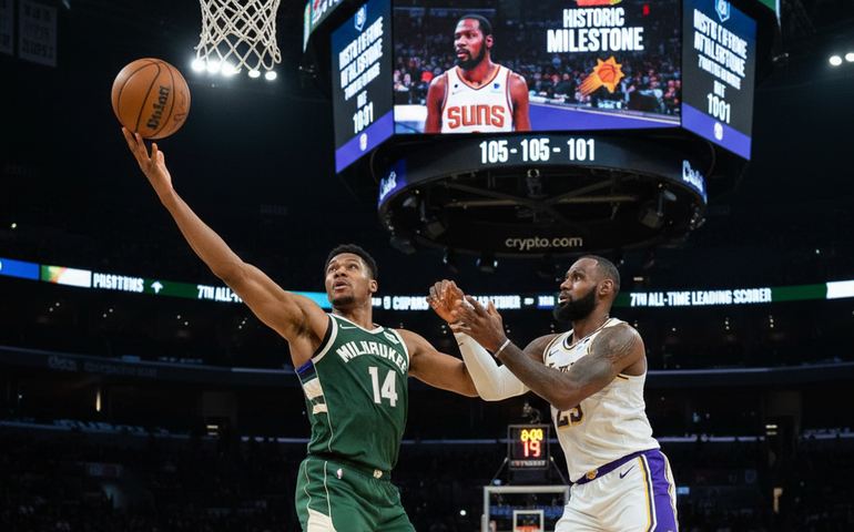 Antetokounmpo para LeBron no fim em triunfo dos Bucks; Durant se torna o 7º maior pontuador