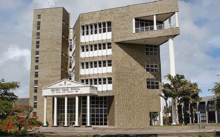 Covid 19: MP ajuíza ação civil pública para que prefeitos de Palmeira e Estrela cumpram decretos
