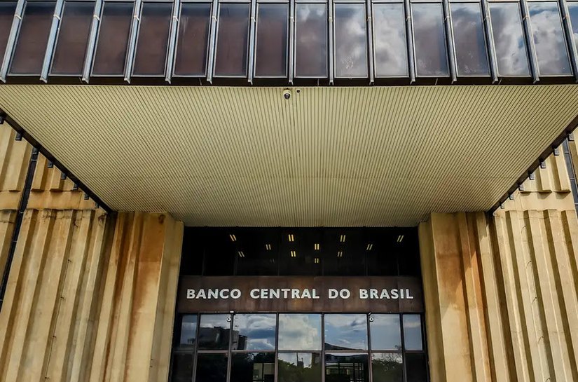 ABBC projeta aumento da taxa de juros em 0,5 p.p. para maio