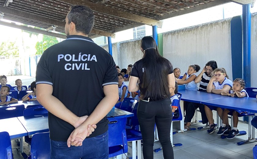 Polícia Civil promove dia de conhecimento e integração com crianças de Maceió
