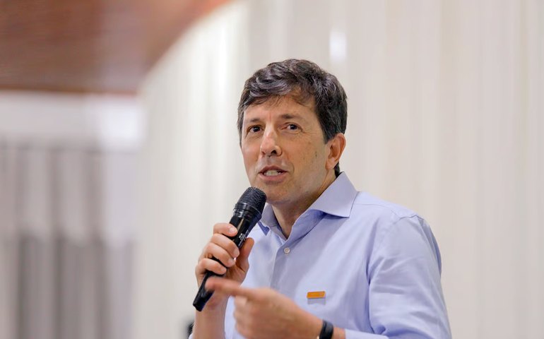 Fundador do Novo, Amoêdo critica Zema por alta de impostos e filiação de Dallagnol: 'Do Novo, restou apenas o nome'