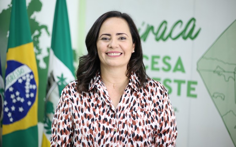 Renan Filho valoriza Arapiraca e nomeia Fabiana Pessoa como secretária de sua gestão