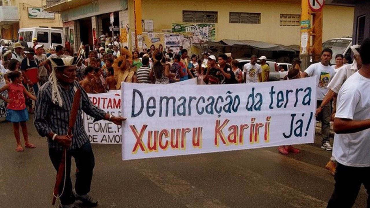 Policiais militares espancam indígena e o mantém cativo durante evento em Palmeira dos Índios