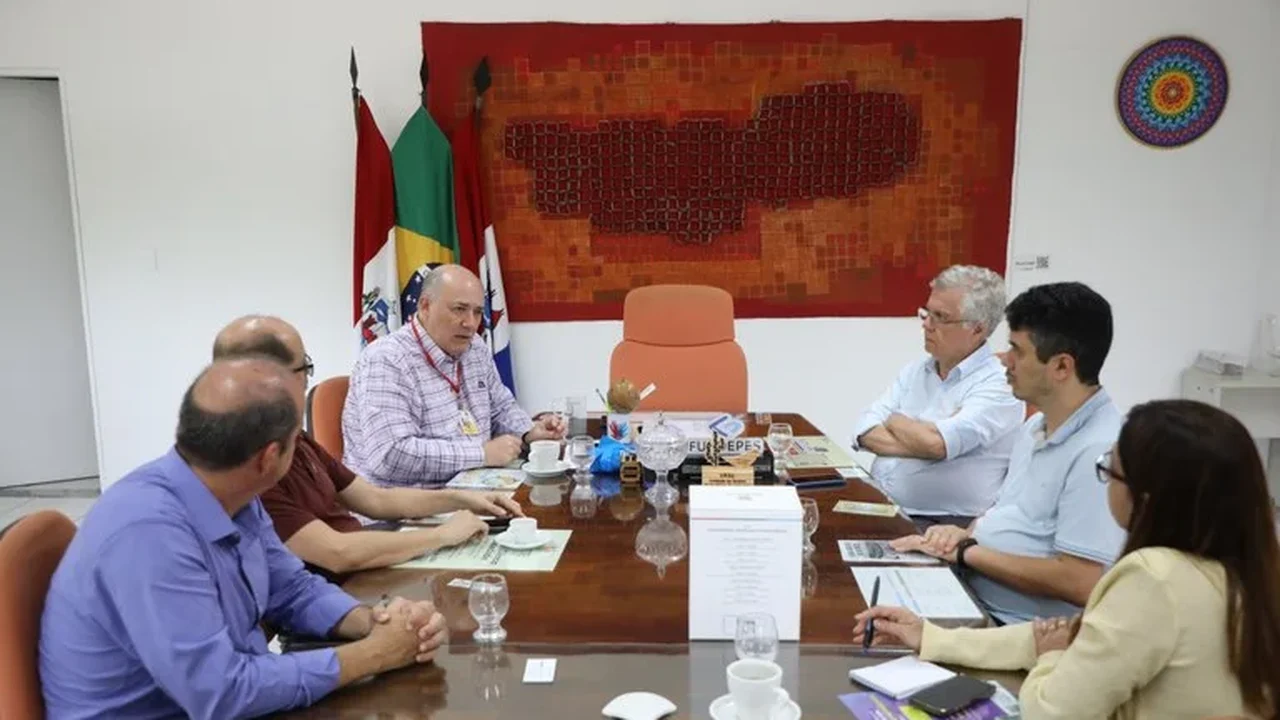 Reitor da Ufal se reúne com coordenação da área de Engenharias da Capes