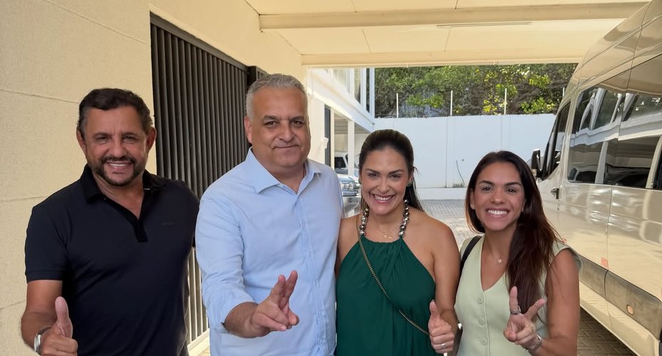 Neno da Laje, Angela Vanessa e Ravena se reúnem com Alfredo Gaspar e reforçam apoio a Flávio Bolsonaro