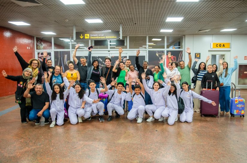Estudantes de Murici retornam ao Brasil após intercâmbio de 15 dias em Madrid
