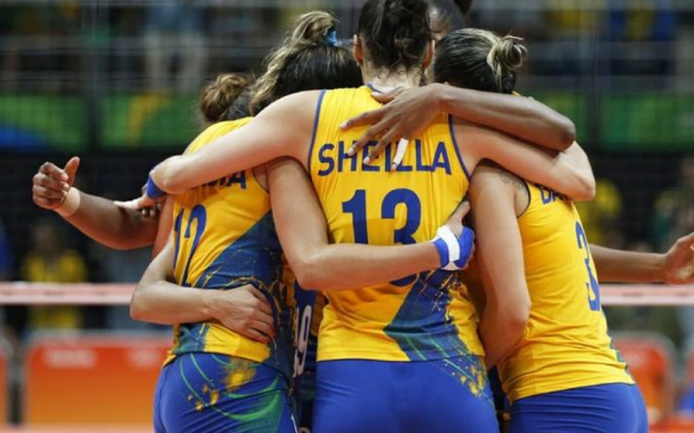 Bicampeã olímpica, Sheilla anuncia aposentadoria e deixa legado nas quadras