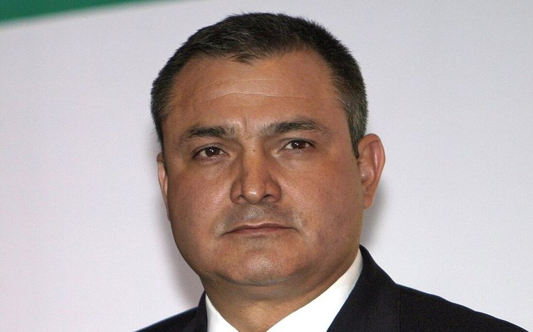 México: ex-líder da guerra às drogas é condenado a 38 anos de prisão por ajudar traficantes
