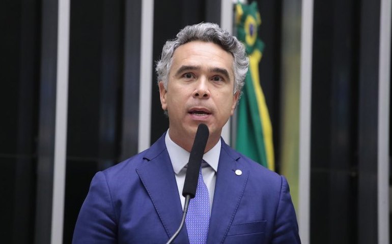 Comissão aprova atualização do ECA com educação básica obrigatória e gratuita