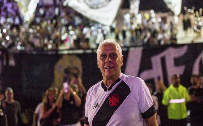 Ídolos de Vasco, Flamengo, Fluminense e Botafogo prestam homenagens a Dinamite