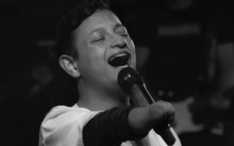 Pai de Rodriguinho Feitosa, que morreu na última sexta-feira, presta homenagem ao filho