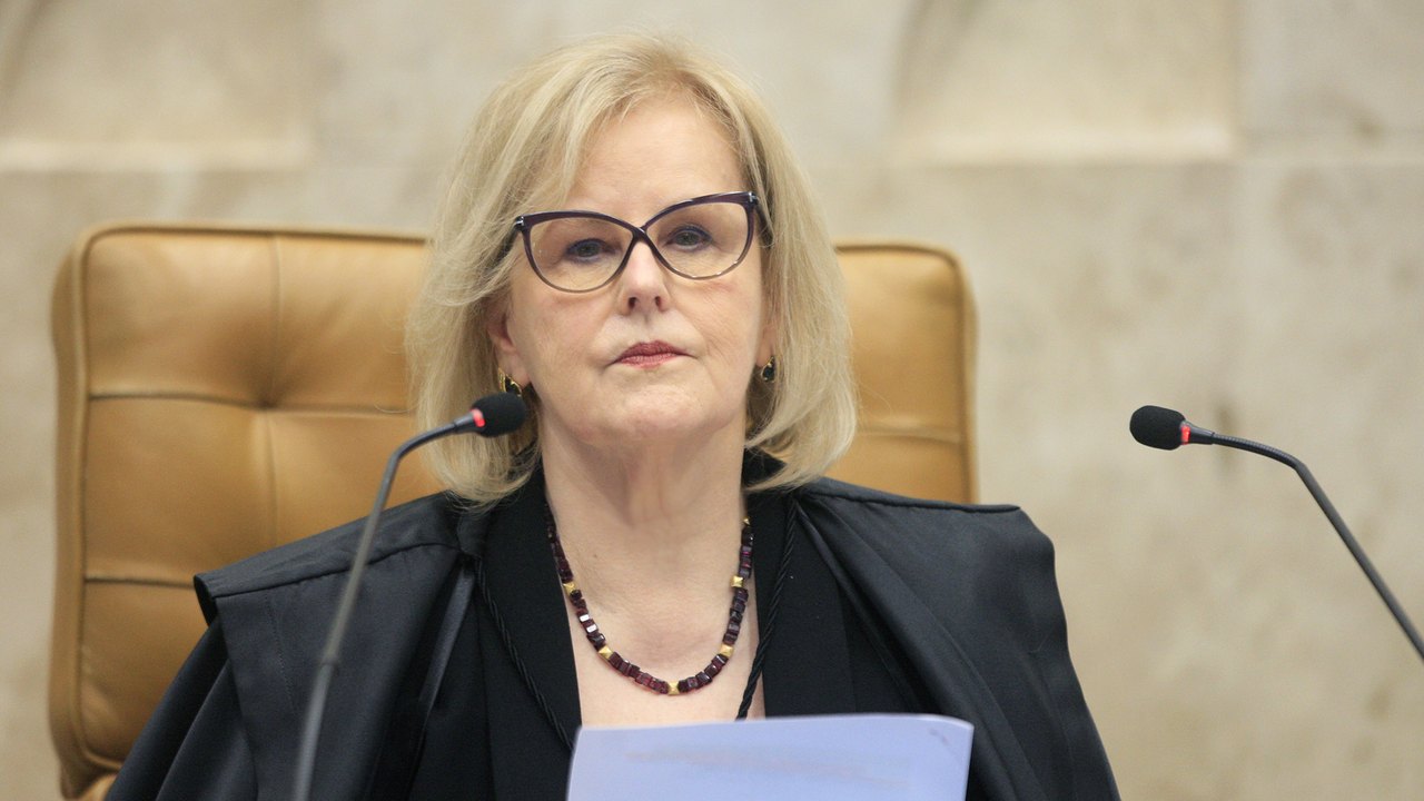 Rosa Weber deixa o STF: 'Erra quem nos vê como ilhas'
