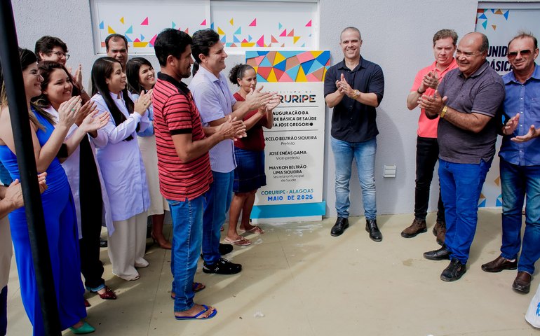 Prefeito Marcelo Beltrão entrega Unidade Básica de Saúde e Centro de Desenvolvimento da Economia Solidária em Mangabeira