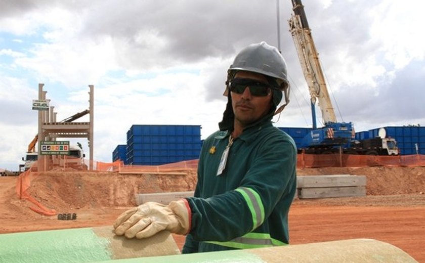 Obras da Adutora do Agreste avançam em Arapiraca