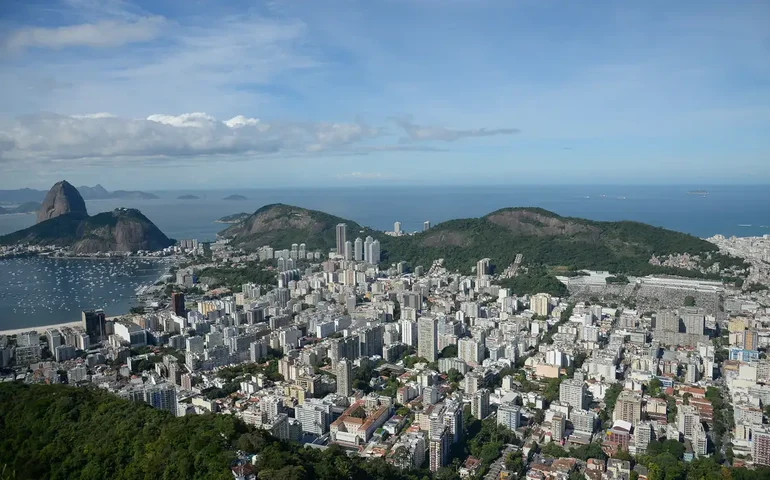 Réveillon: Rio, São Paulo e Florianópolis têm virada com clima ameno e promessa de chuva fraca; veja previsão do tempo