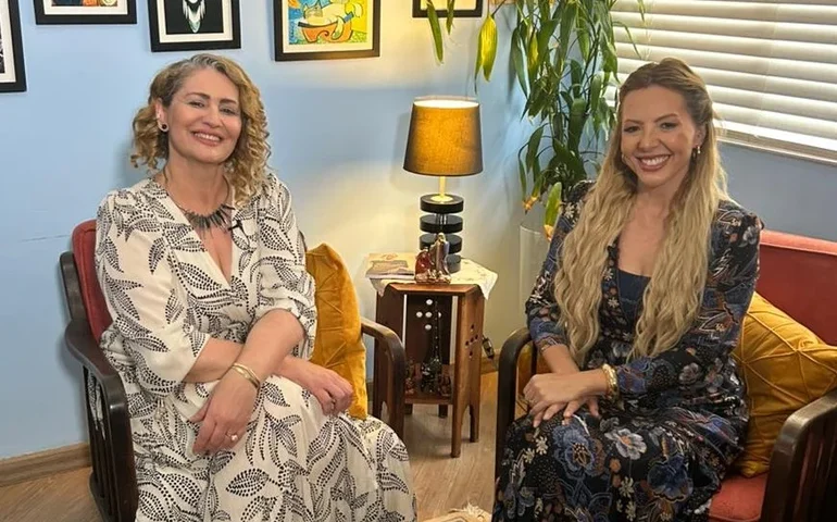 Retratos Femininos destaca a história de Rita Kuester, mãe atípica e escritora