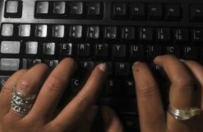 Estudo identifica 35 casos de violência contra comunicadores no Brasil em 2015