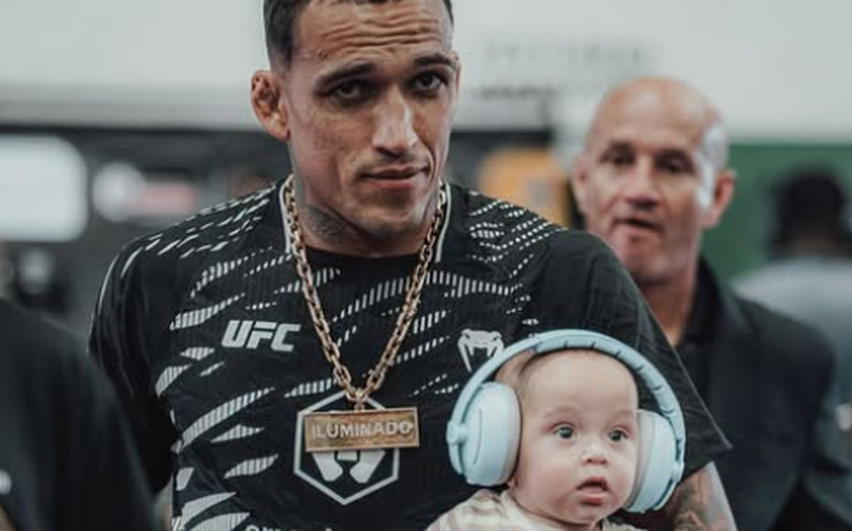 Resultado do UFC 315 coloca Charles do Bronx em disputa de cinturão no UFC 317