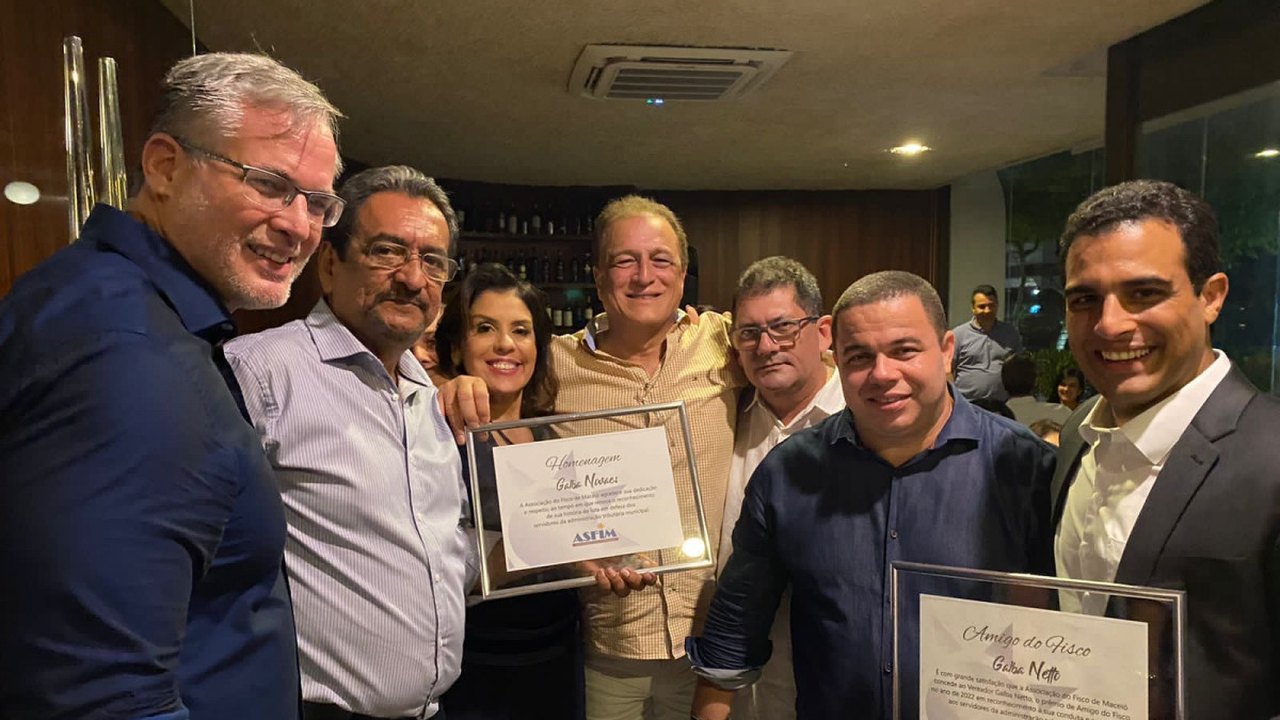 Deputado Galba Novaes e presidente da Câmara de Maceió são homenageados pelo Fisco