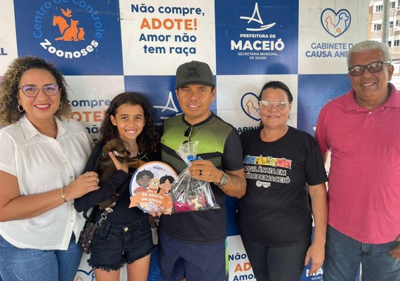 Feira de Adoção bate recorde de acolhimentos responsáveis em 2022