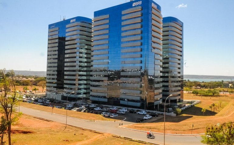 GDF indica superintendente da Caixa no lugar do presidente afastado