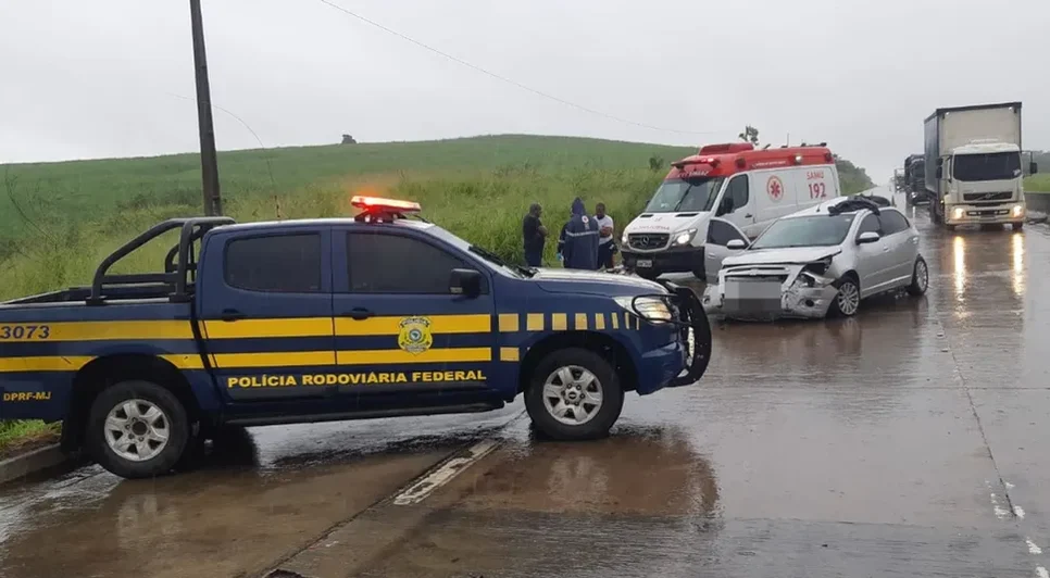 Acidente deixa uma pessoa morta e duas feridas na BR-101 em Sergipe