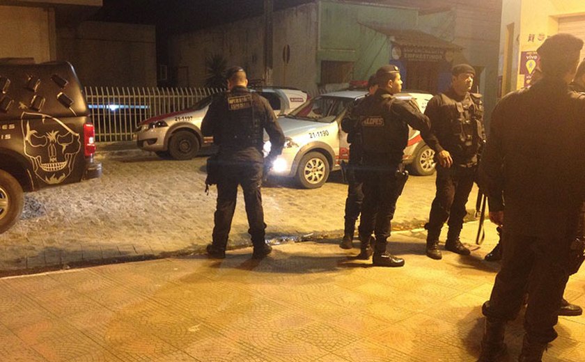 Caixas eletrônicas do Banco do Brasil de Traipu são alvos de explosão